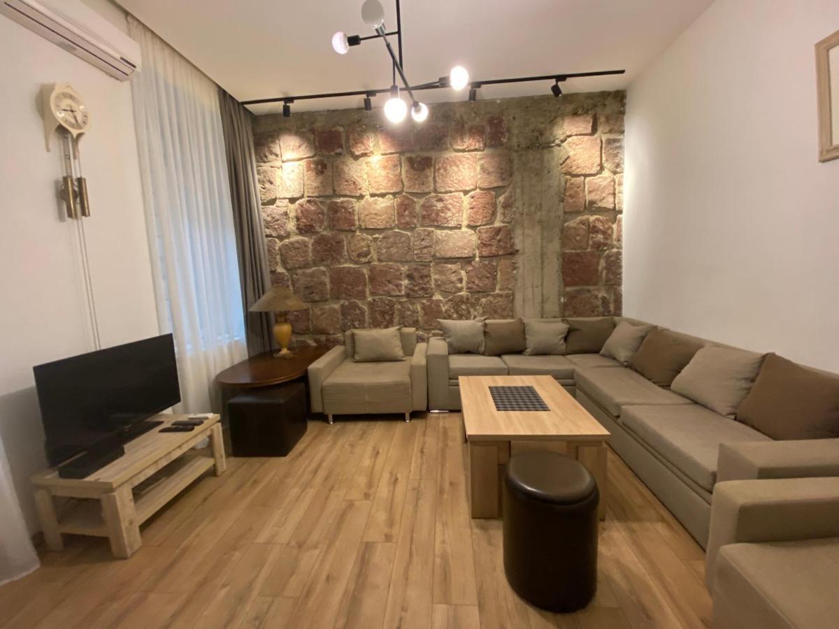 Nice Loft On Uznadze Street Тбилиси Экстерьер фото